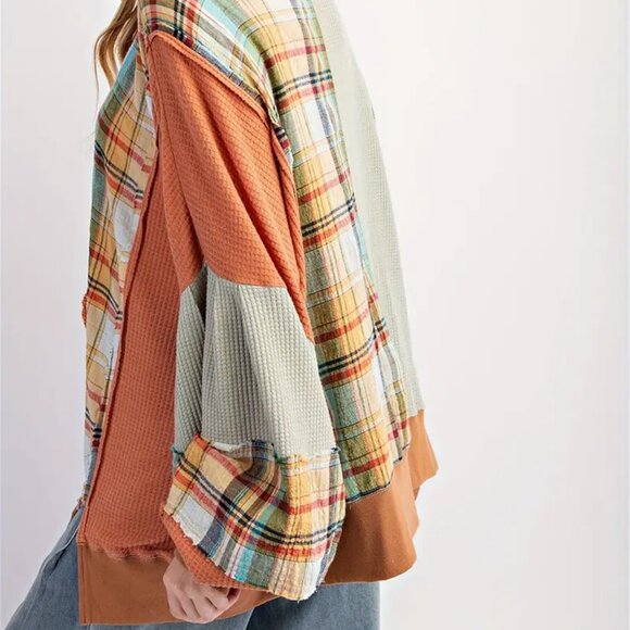 Postcard Loose Fit Floral & Plaid Patchwork Sweatshirt Pullover - Picture 3 of 6